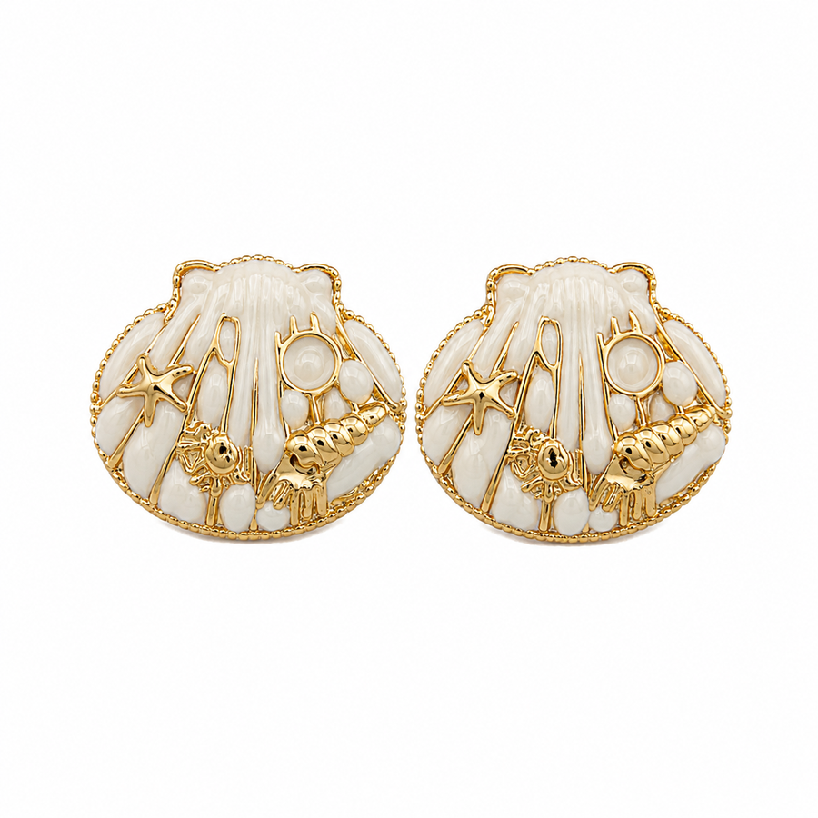 Underwater Scene Scallop Shell Stud Earrings